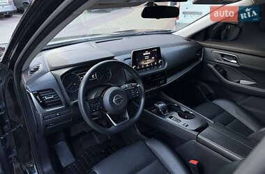 Позашляховик / Кросовер Nissan Rogue 2020 в 