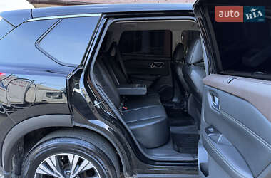 Позашляховик / Кросовер Nissan Rogue 2020 в 