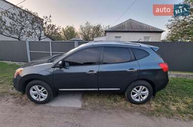 Позашляховик / Кросовер Nissan Rogue 2013 в 