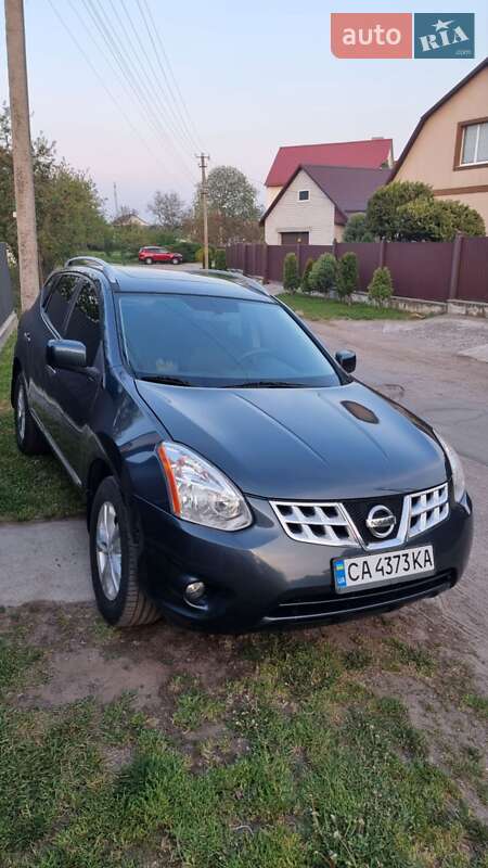 Внедорожник / Кроссовер Nissan Rogue 2013 в Черкассах