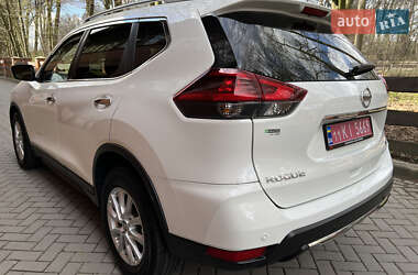 Позашляховик / Кросовер Nissan Rogue 2020 в 