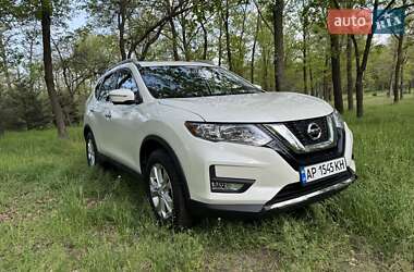 Внедорожник / Кроссовер Nissan Rogue 2015 в 
