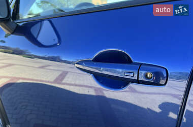 Позашляховик / Кросовер Nissan Rogue 2021 в 