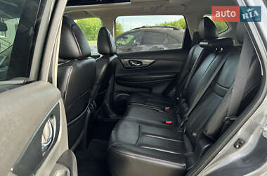 Внедорожник / Кроссовер Nissan Rogue 2015 в 