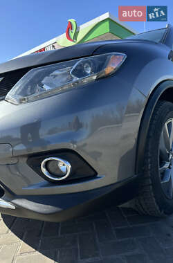 Внедорожник / Кроссовер Nissan Rogue 2014 в 