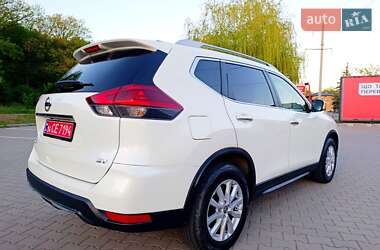 Позашляховик / Кросовер Nissan Rogue 2018 в 