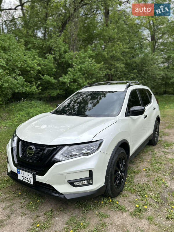 Позашляховик / Кросовер Nissan Rogue 2018 в Білій Церкві
