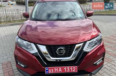 Внедорожник / Кроссовер Nissan Rogue 2020 в 