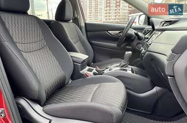 Внедорожник / Кроссовер Nissan Rogue 2020 в 