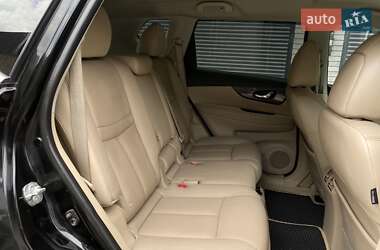 Позашляховик / Кросовер Nissan Rogue 2014 в 