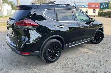 Внедорожник / Кроссовер Nissan Rogue 2018 в 