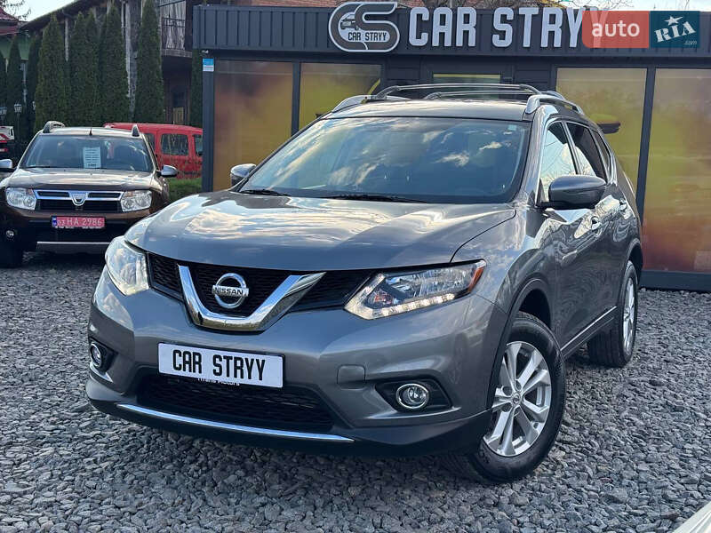 Позашляховик / Кросовер Nissan Rogue 2016 в Стрию
