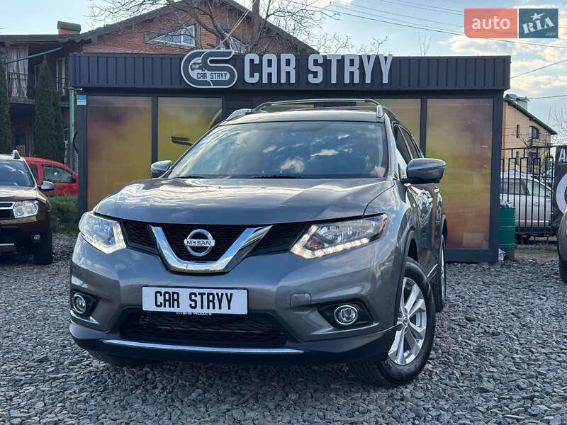 Позашляховик / Кросовер Nissan Rogue 2016 в Стрию