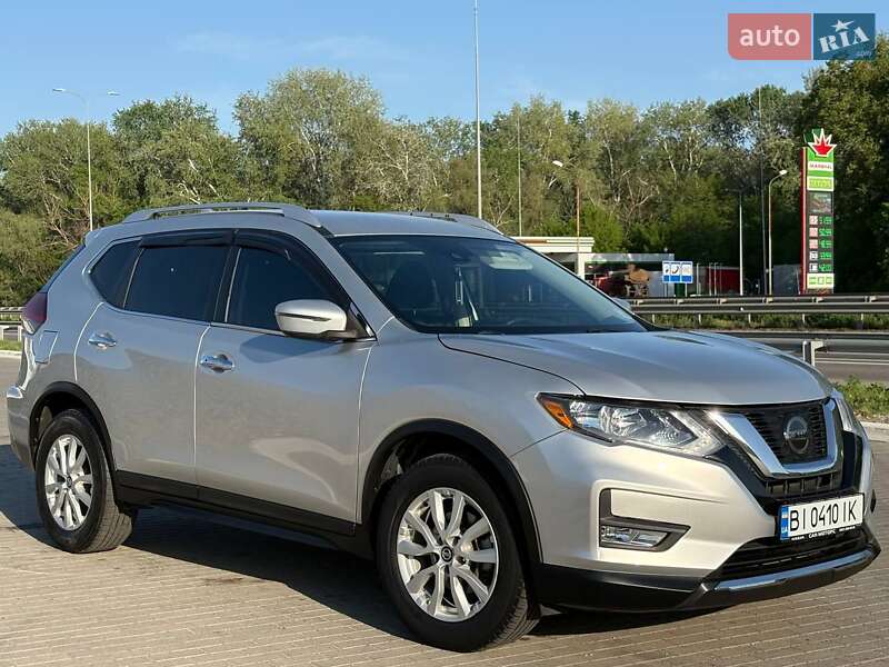 Позашляховик / Кросовер Nissan Rogue 2019 в Полтаві