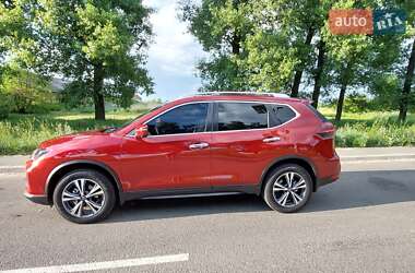 Позашляховик / Кросовер Nissan Rogue 2018 в 