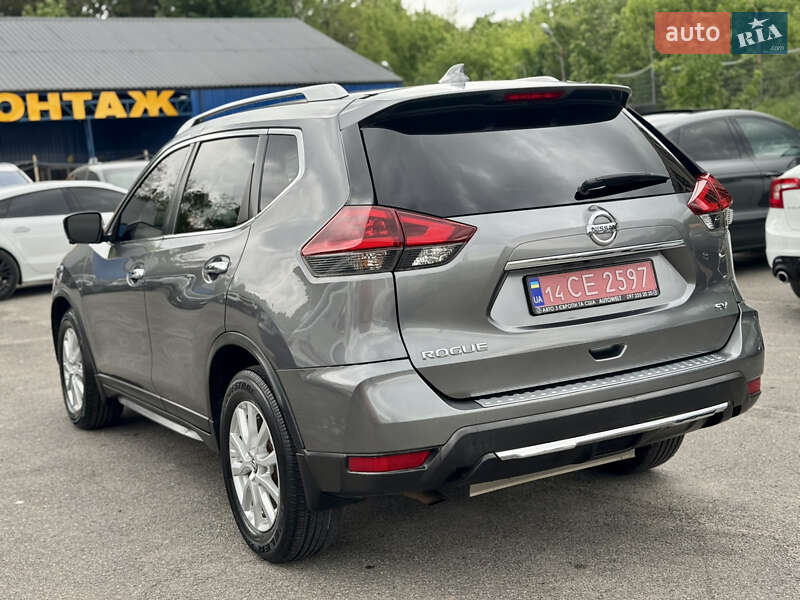 Позашляховик / Кросовер Nissan Rogue 2018 в Львові