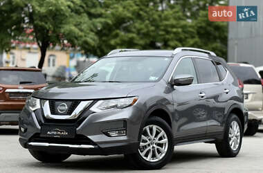 Внедорожник / Кроссовер Nissan Rogue 2017 в Одессе