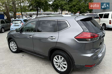 Позашляховик / Кросовер Nissan Rogue 2017 в 
