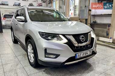 Позашляховик / Кросовер Nissan Rogue 2016 в 