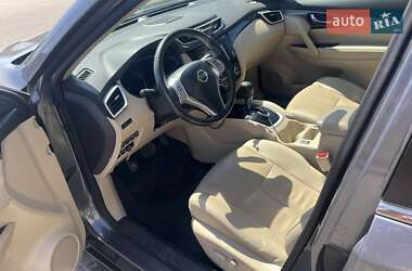 Позашляховик / Кросовер Nissan Rogue 2016 в 