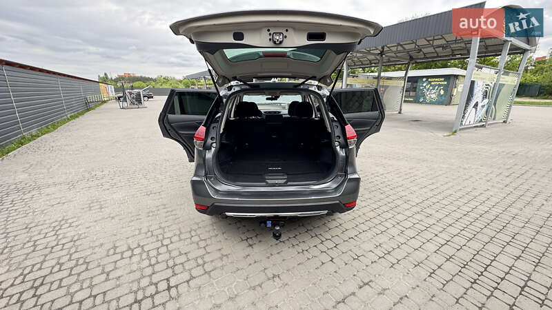 Позашляховик / Кросовер Nissan Rogue 2020 в Києві