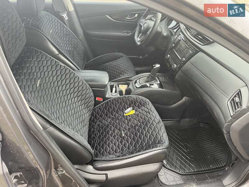 Внедорожник / Кроссовер Nissan Rogue 2019 в Новомосковске