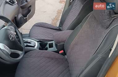 Позашляховик / Кросовер Nissan Rogue 2013 в 