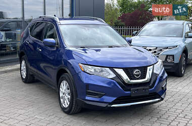 Внедорожник / Кроссовер Nissan Rogue 2020 в 