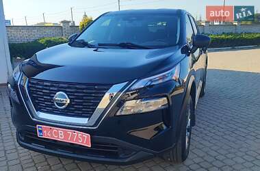Позашляховик / Кросовер Nissan Rogue 2021 в Львові