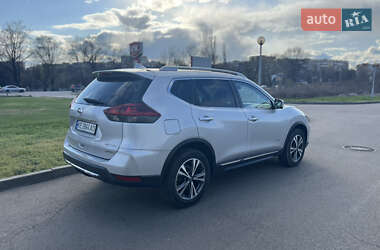 Позашляховик / Кросовер Nissan Rogue 2018 в 