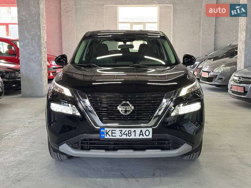 Внедорожник / Кроссовер Nissan Rogue 2020 в 