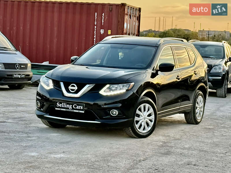 Позашляховик / Кросовер Nissan Rogue 2015 в Рівному