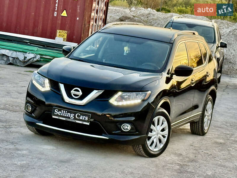 Позашляховик / Кросовер Nissan Rogue 2015 в Рівному