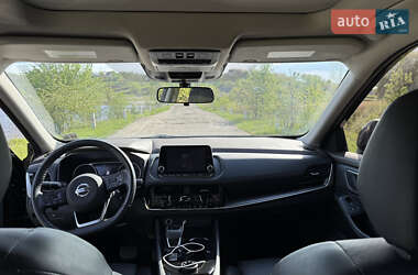 Позашляховик / Кросовер Nissan Rogue 2020 в 