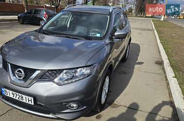Внедорожник / Кроссовер Nissan Rogue 2016 в Полтаве