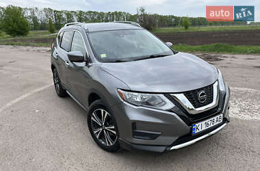 Внедорожник / Кроссовер Nissan Rogue 2019 в Киеве