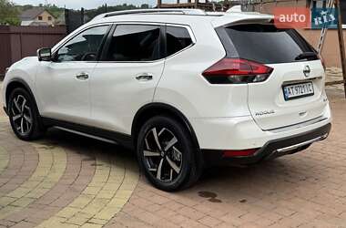 Позашляховик / Кросовер Nissan Rogue 2019 в 