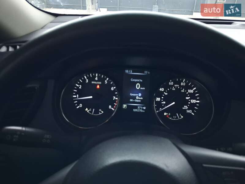 Позашляховик / Кросовер Nissan Rogue 2017 в Тернополі фото 12 Позашляховик / Кросовер Nissan Rogue 2017 в Тернополі