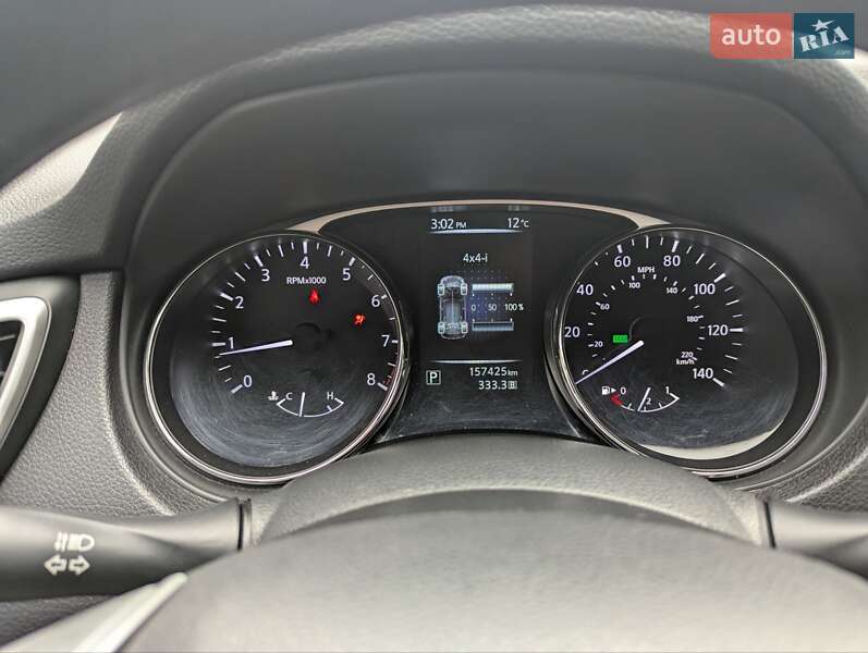 Позашляховик / Кросовер Nissan Rogue 2016 в Луцьку