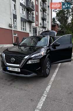 Позашляховик / Кросовер Nissan Rogue 2021 в 