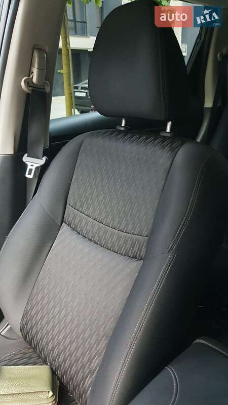 Позашляховик / Кросовер Nissan Rogue 2018 в Івано-Франківську фото 23 Позашляховик / Кросовер Nissan Rogue 2018 в Івано-Франківську