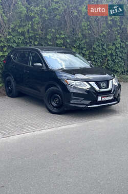 Позашляховик / Кросовер Nissan Rogue 2017 в 