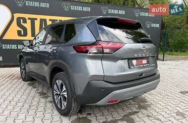 Внедорожник / Кроссовер Nissan Rogue 2023 в 