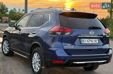 Внедорожник / Кроссовер Nissan Rogue 2019 в 