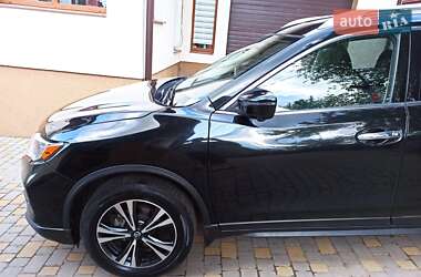 Внедорожник / Кроссовер Nissan Rogue 2019 в 