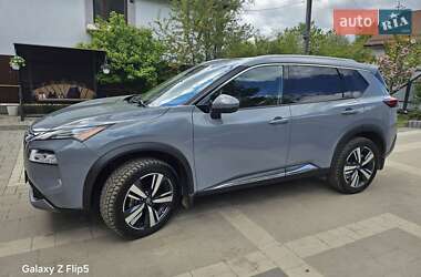 Позашляховик / Кросовер Nissan Rogue 2020 в Львові