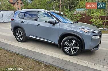 Внедорожник / Кроссовер Nissan Rogue 2020 в 