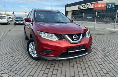 Позашляховик / Кросовер Nissan Rogue 2016 в Львові
