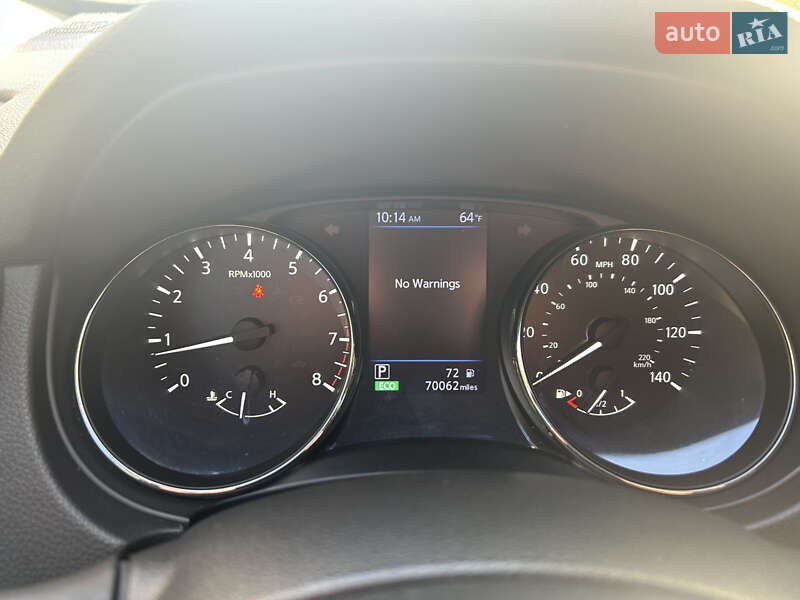 Позашляховик / Кросовер Nissan Rogue 2018 в Житомирі