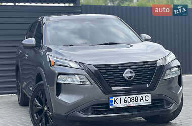 Позашляховик / Кросовер Nissan Rogue 2021 в 